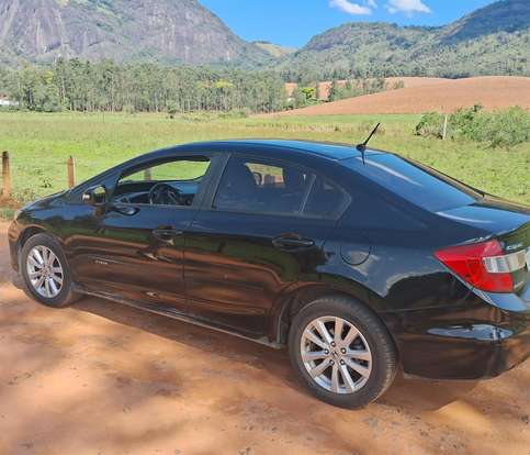 HONDA-CIVIC-2014