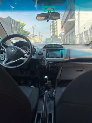 HONDA-FIT-2012