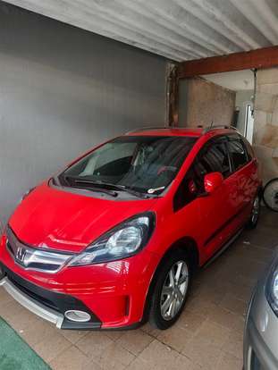 HONDA-FIT-2013