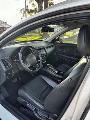 HONDA-HR-V-2019