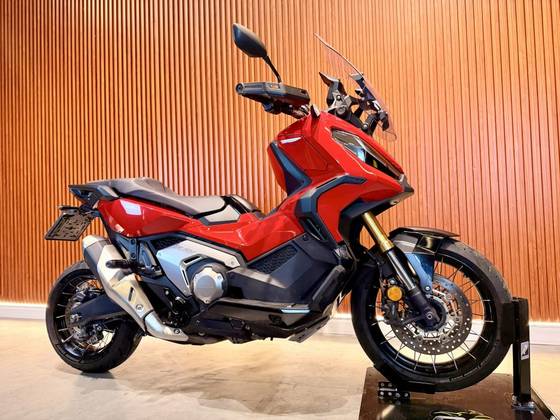 HONDA X-ADV 