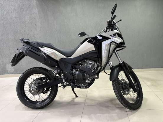 HONDA-XRE 300 SAHARA ADVENTURE-2025