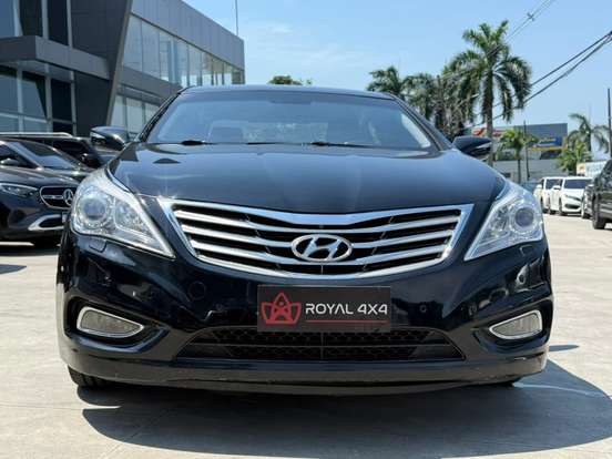 HYUNDAI-AZERA-3.0 MPFI GLS V6 24V GASOLINA 4P AUTOMÁTICO HYUNDAI-AZERA-2014