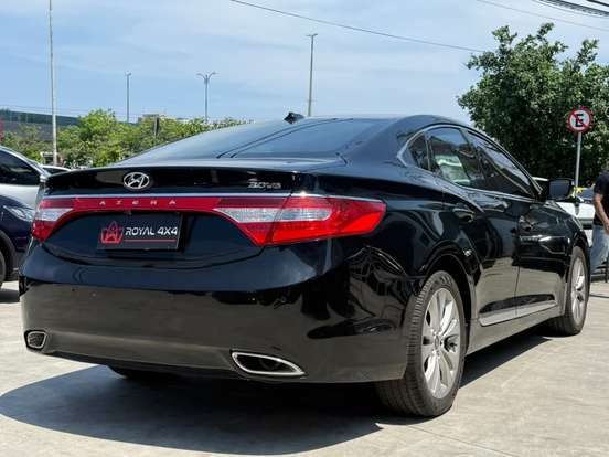 HYUNDAI-AZERA-3.0 MPFI GLS V6 24V GASOLINA 4P AUTOMÁTICO HYUNDAI-AZERA-2014