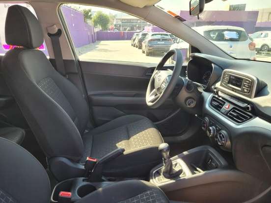 HYUNDAI-HB20-1.0 12V FLEX COMFORT PLUS MANUAL HYUNDAI-HB20-2024