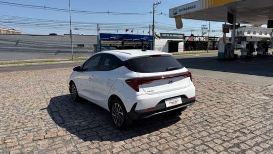 HYUNDAI-HB20-2023