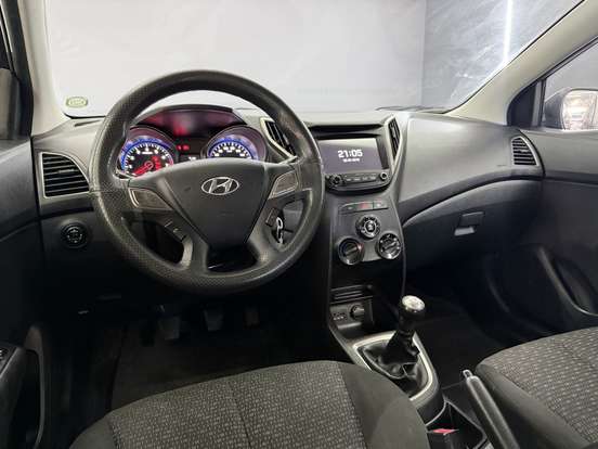HYUNDAI-HB20-2019