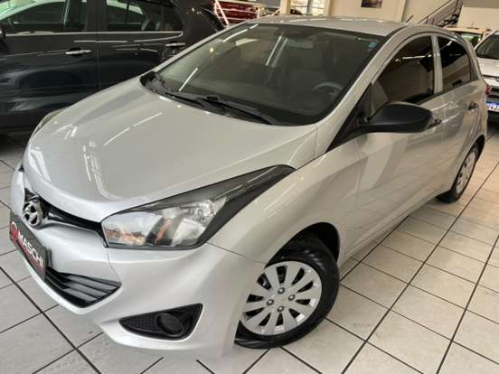 HYUNDAI-HB20-2013