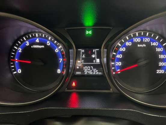HYUNDAI-HB20-2013