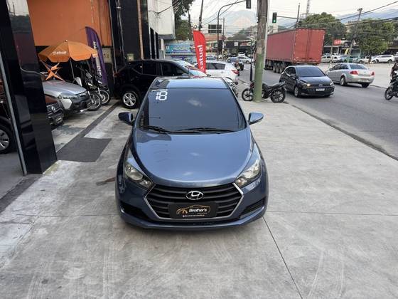 HYUNDAI HB20 1.0 COMFORT PLUS 12V FLEX 4P MANUAL