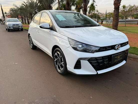 HYUNDAI-HB20-2023