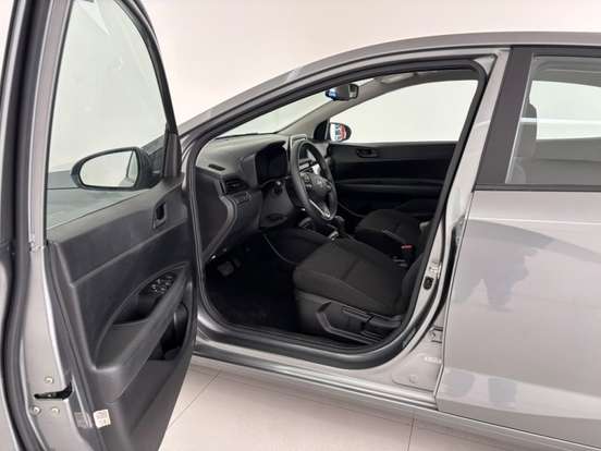 HYUNDAI-HB20-2025