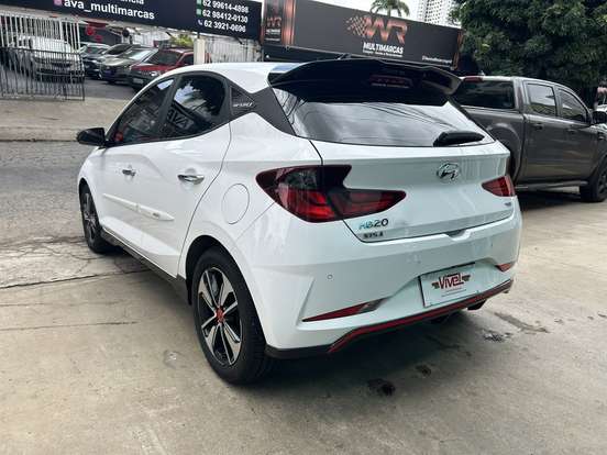 HYUNDAI-HB20-2021
