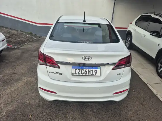 HYUNDAI-HB20S-1.0 COMFORT PLUS 12V FLEX 4P MANUAL HYUNDAI-HB20S-2019