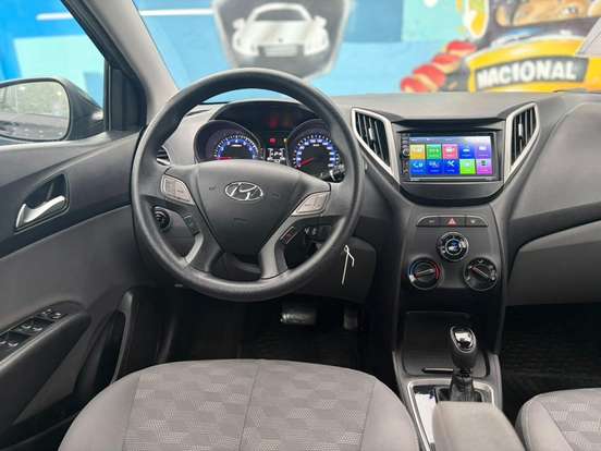 HYUNDAI-HB20S-2016
