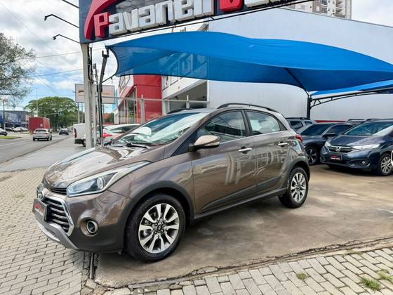 HYUNDAI HB20X 1.6 16V PREMIUM FLEX 4P AUTOMÁTICO