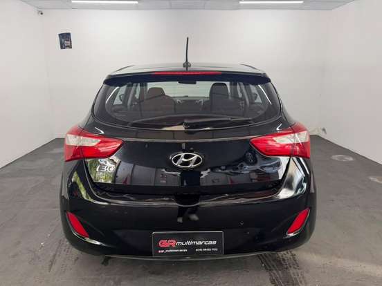 HYUNDAI-I30-2013