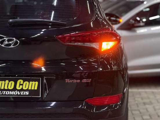 HYUNDAI-TUCSON-2020
