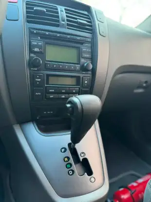 HYUNDAI-TUCSON-2012
