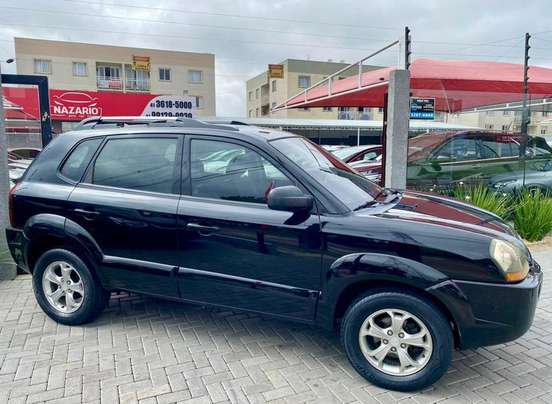 HYUNDAI-TUCSON-2008