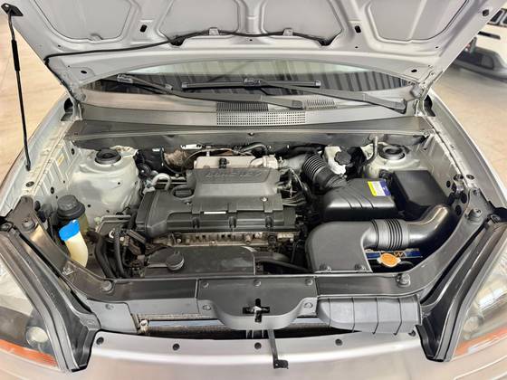 HYUNDAI TUCSON 2.0 MPFI GL 16V 142CV 2WD GASOLINA 4P MANUAL