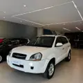 HYUNDAI TUCSON 2.0 MPFI GLS 16V 143CV 2WD FLEX 4P AUTOMÁTICO HYUNDAI TUCSON 2.0 MPFI GLS 16V 143CV 2WD FLEX 4P AUTOMÁTICO
