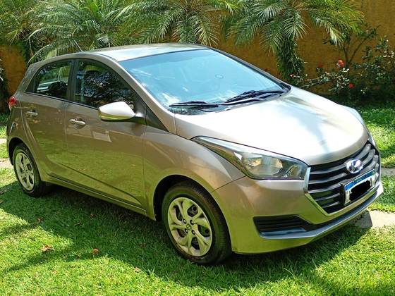 HYUNDAI HB20 1.6 COMFORT PLUS 16V FLEX 4P AUTOMÁTICO