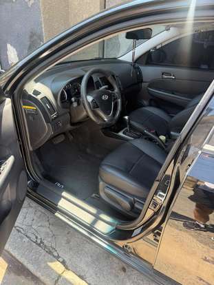 HYUNDAI-I30-2010