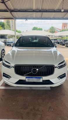 VOLVO-XC60-2018
