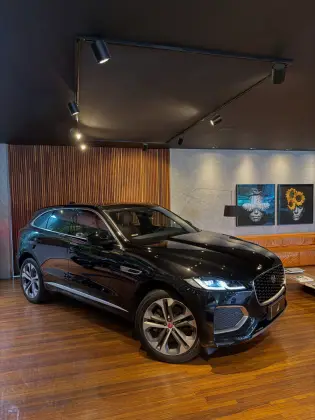 JAGUAR F-PACE 3.0 P340 MHEV R-DYNAMIC SE AWD AUTOMÁTICO