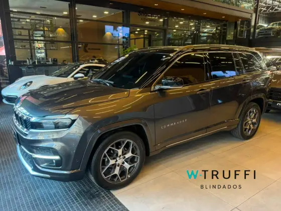 JEEP COMMANDER 1.3 T270 TURBO FLEX OVERLAND AT6