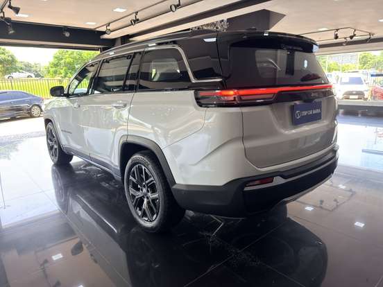 JEEP-COMMANDER-2026