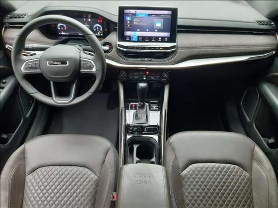 JEEP-COMMANDER-2025