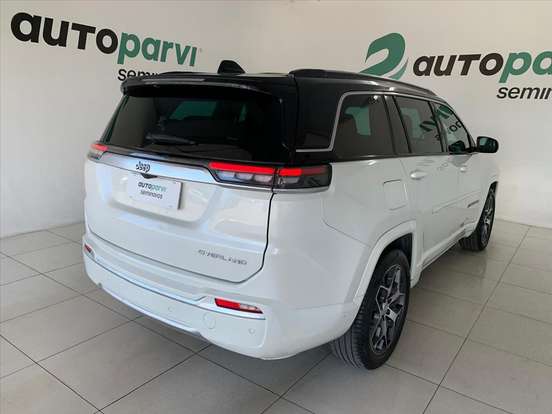 JEEP-COMMANDER-2024