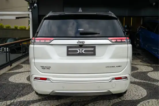 JEEP-COMMANDER-2022