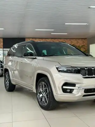 JEEP-COMMANDER-2022