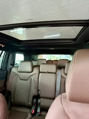 JEEP-COMMANDER-2022