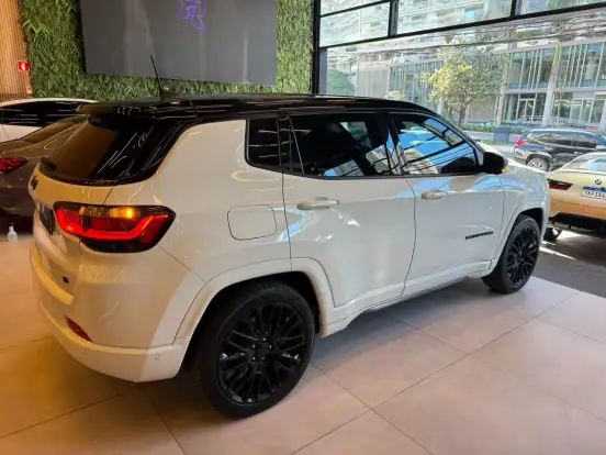 JEEP-COMPASS-1.3 T270 TURBO HÍBRIDO S 4XE AT6 JEEP-COMPASS-2022