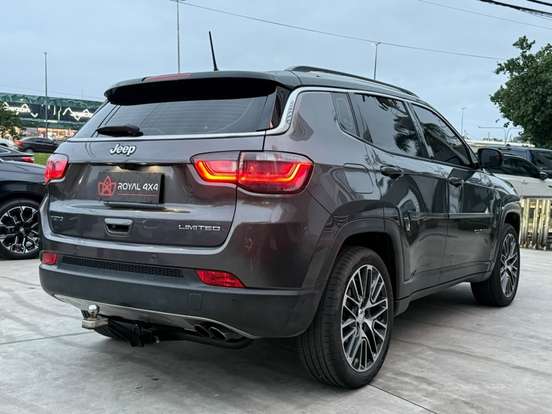 JEEP-COMPASS-2021
