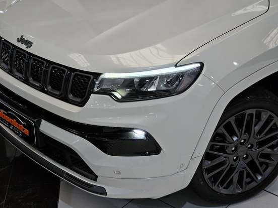 JEEP-COMPASS-2022