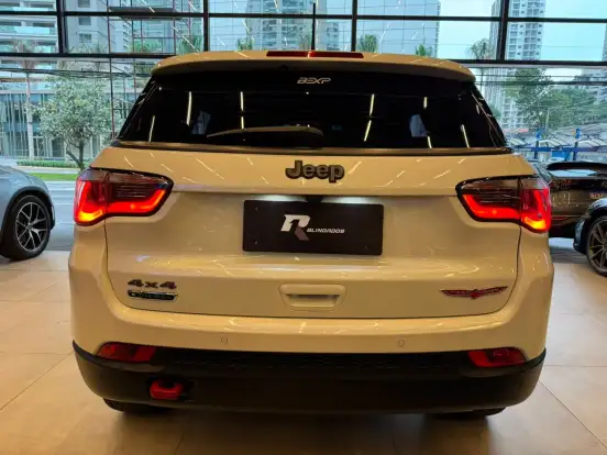 JEEP-COMPASS-2017