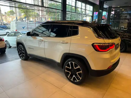 JEEP-COMPASS-2.0 16V FLEX LIMITED AUTOMÁTICO JEEP-COMPASS-2018