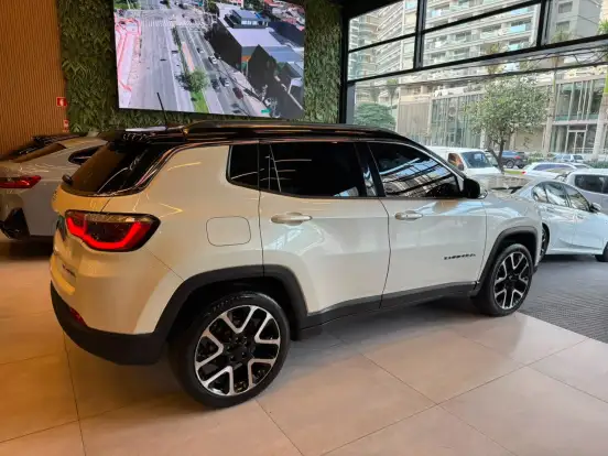 JEEP-COMPASS-2.0 16V FLEX LIMITED AUTOMÁTICO JEEP-COMPASS-2018