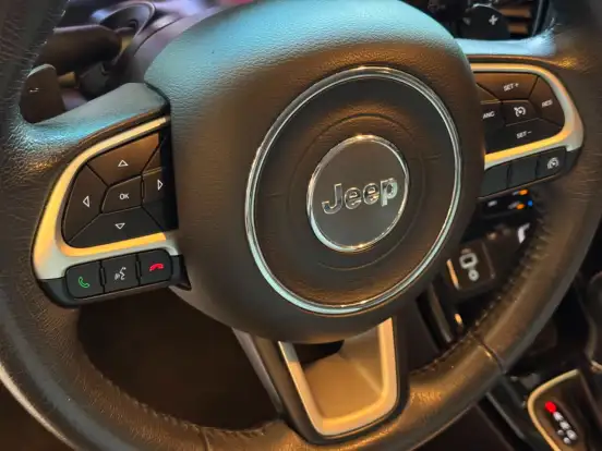 JEEP-COMPASS-2.0 16V FLEX LIMITED AUTOMÁTICO JEEP-COMPASS-2018