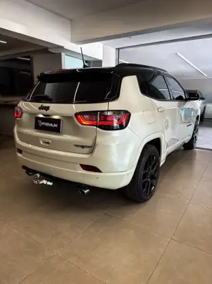 JEEP-COMPASS-2024