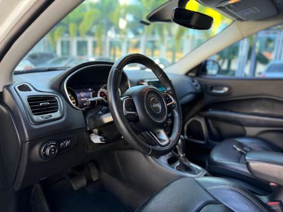 JEEP-COMPASS-2021