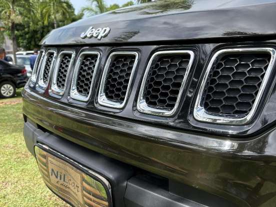 JEEP-COMPASS-2.0 16V DIESEL LONGITUDE 4X4 AUTOMÁTICO JEEP-COMPASS-2017