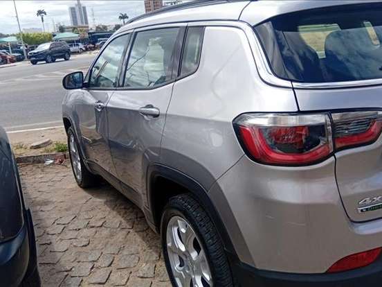 JEEP-COMPASS-2.0 16V DIESEL LONGITUDE 4X4 AUTOMÁTICO JEEP-COMPASS-2020