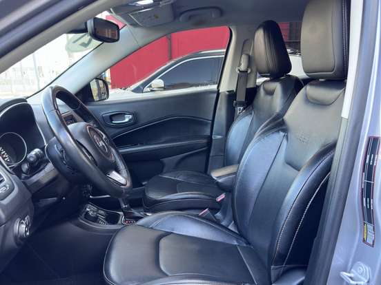 JEEP-COMPASS-2.0 16V DIESEL LONGITUDE 4X4 AUTOMÁTICO JEEP-COMPASS-2020