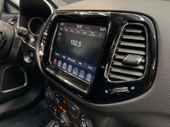 JEEP-COMPASS-2.0 16V FLEX LIMITED AUTOMÁTICO JEEP-COMPASS-2018